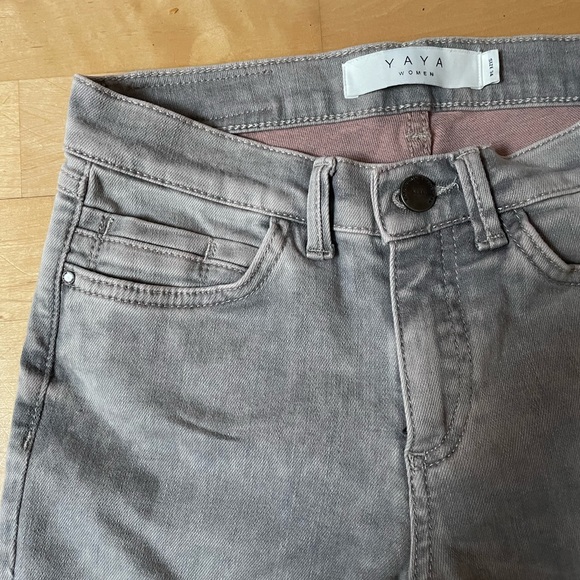 Yaya jeans - grey wash denim to ankle - Picture 2 of 4